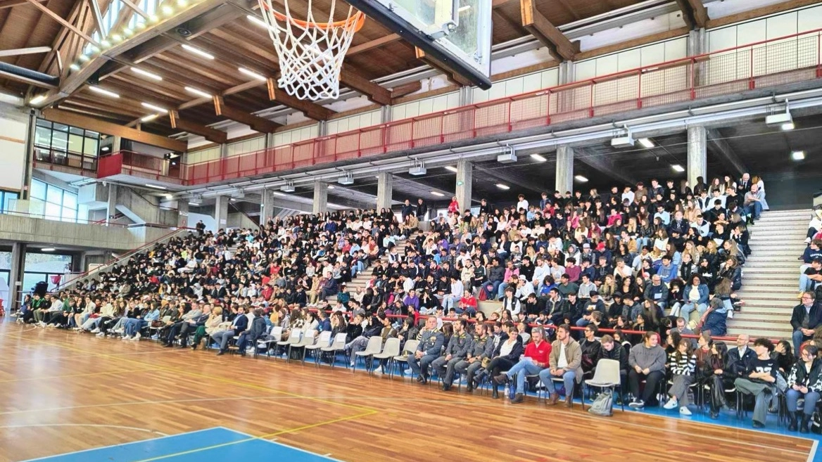 I 1.100 studenti spezzini al Palasport Mariotti