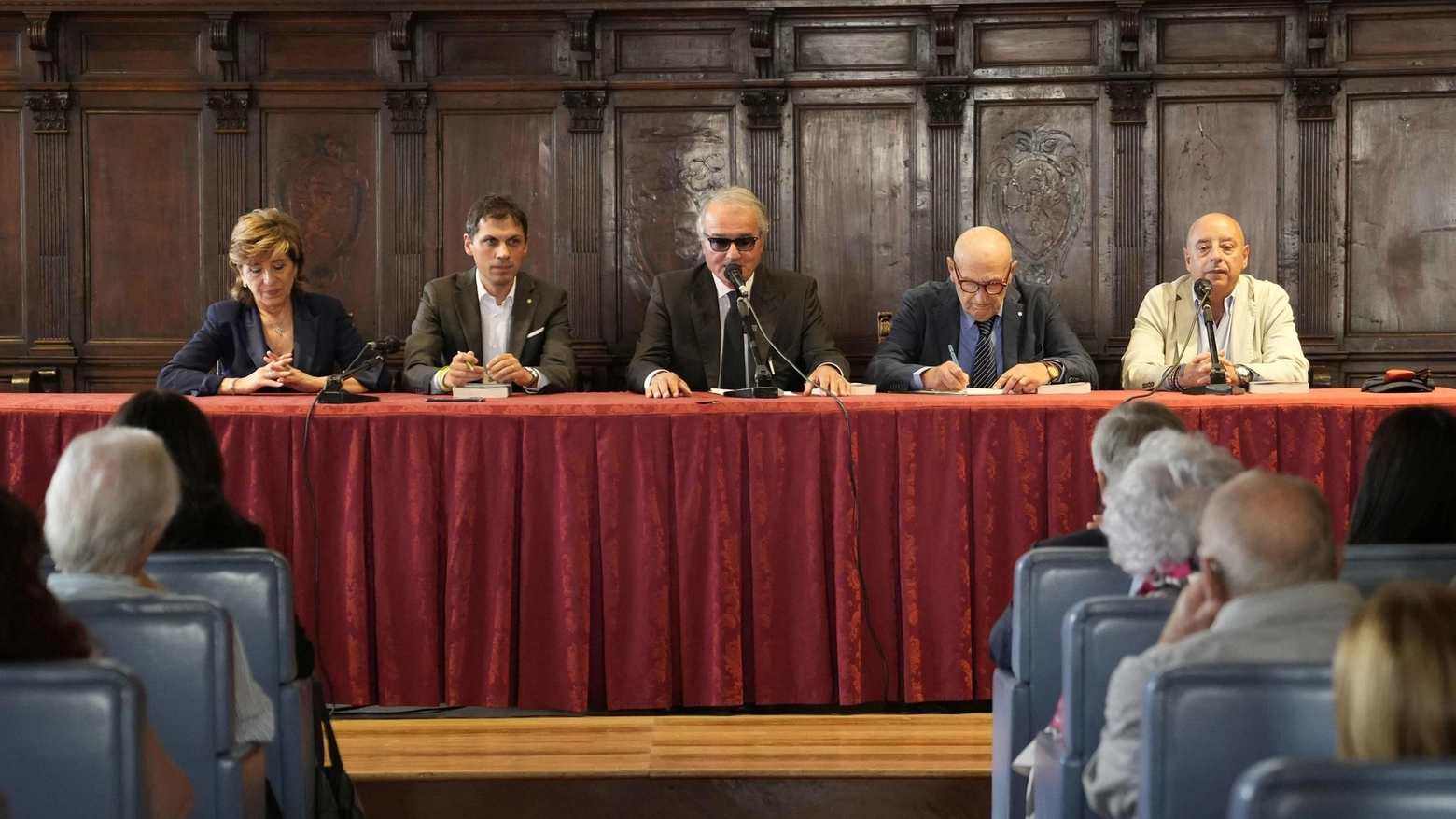 La solidarietà e l’amore. Franco Chianelli racconta il ’coraggio di chi ha perso’