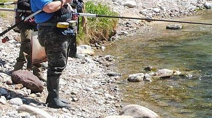 Morì folgorato durante la pesca. Nuove norme per la sicurezza. Voto bipartisan in Regione Morì folgorato durante la pesca. Nuove norme per la sicurezza. Voto bipartisan in Regione