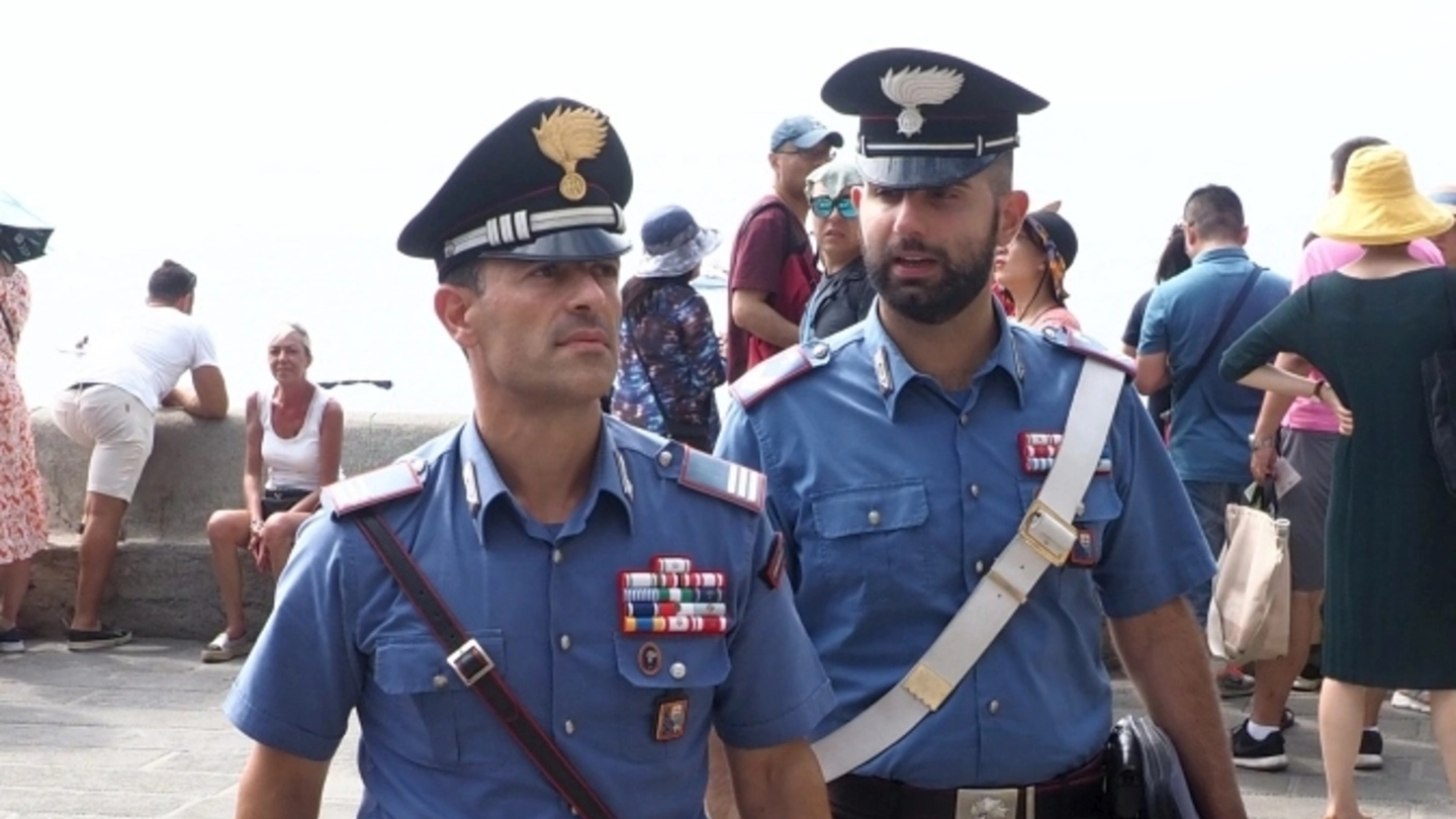 I carabinieri di Riomaggiore hanno condotto le indagini scoprendo la truffa