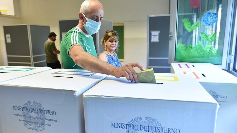 Elezioni a Carrara