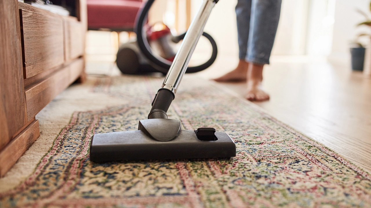 Come scegliere l’aspirapolvere: i consigli a seconda delle esigenze
