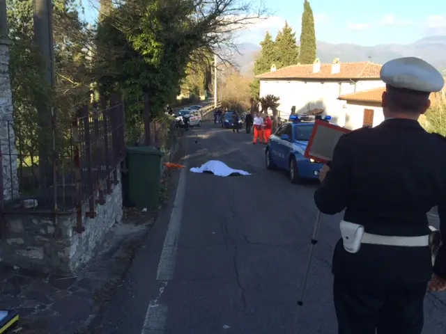 Anziana investita da un'auto pirata: si cerca il colpevole