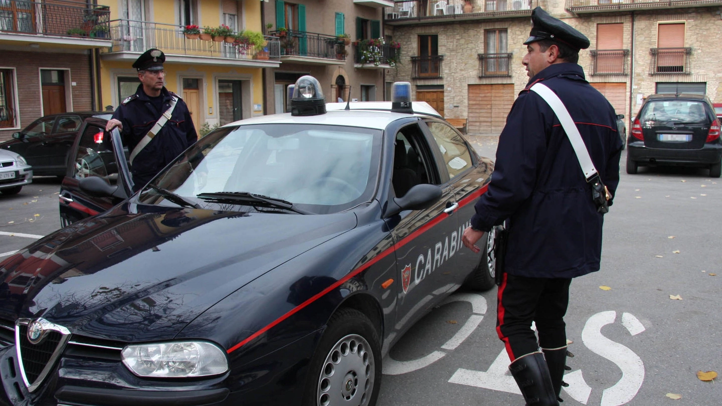 I carabinieri sono intervenuti sulla scena del crimine