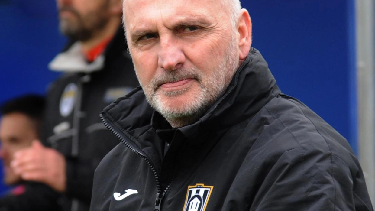 Eccellenza: pari Ellera, il Sansepolcro ora insegue Domenica sarà decisiva per il salto in serie D Eccellenza: pari Ellera, il Sansepolcro ora insegue Domenica sarà decisiva per il salto in serie D