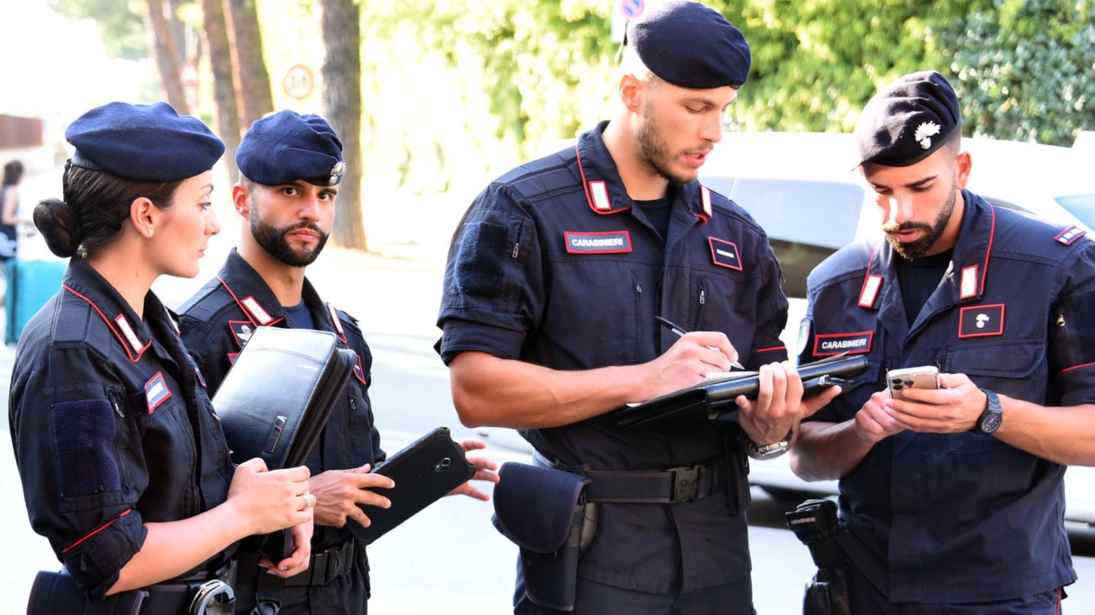 Spacciatore tenta la fuga. Arrestato alla stazione Spacciatore tenta la fuga. Arrestato alla stazione