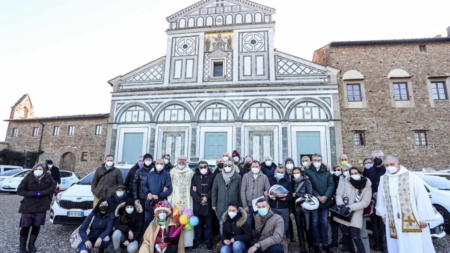 Firenze, San Miniato. Padre Bernardo benedice i taxi fiorentini (Cabras/New Press Photo)