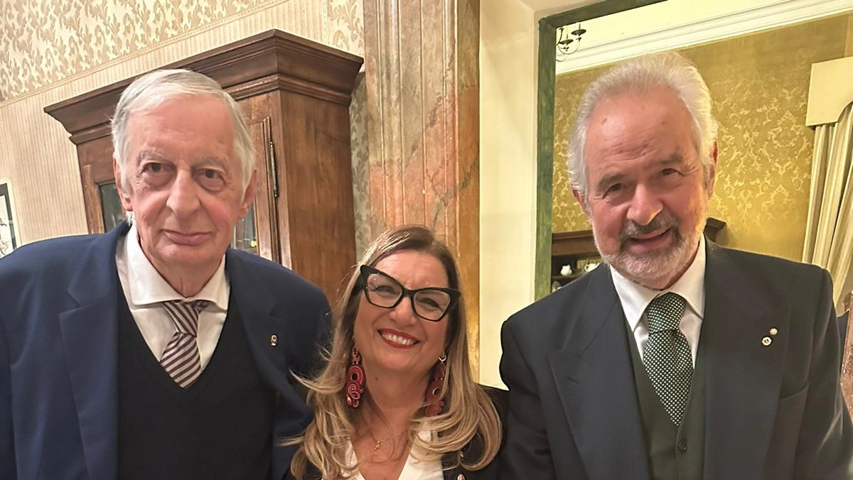 Cosimo Ceccuti, Anna Iacobacci, Giovanni Cipriani Cosimo Ceccuti, Anna Iacobacci, Giovanni Cipriani