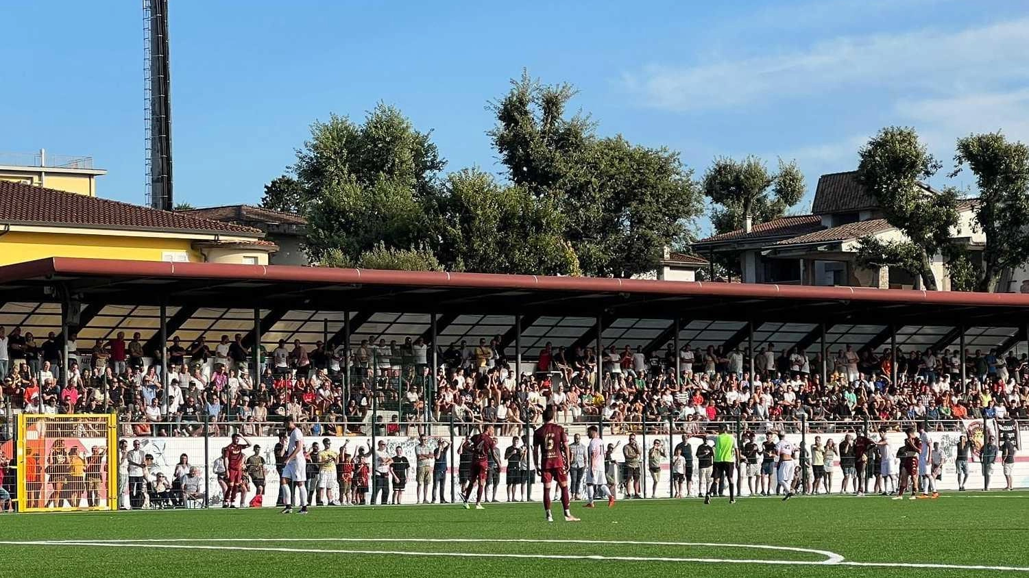 Stadio, Tau e Comune a braccetto Si lavora a tribuna da 1500 posti Stadio, Tau e Comune a braccetto Si lavora a tribuna da 1500 posti