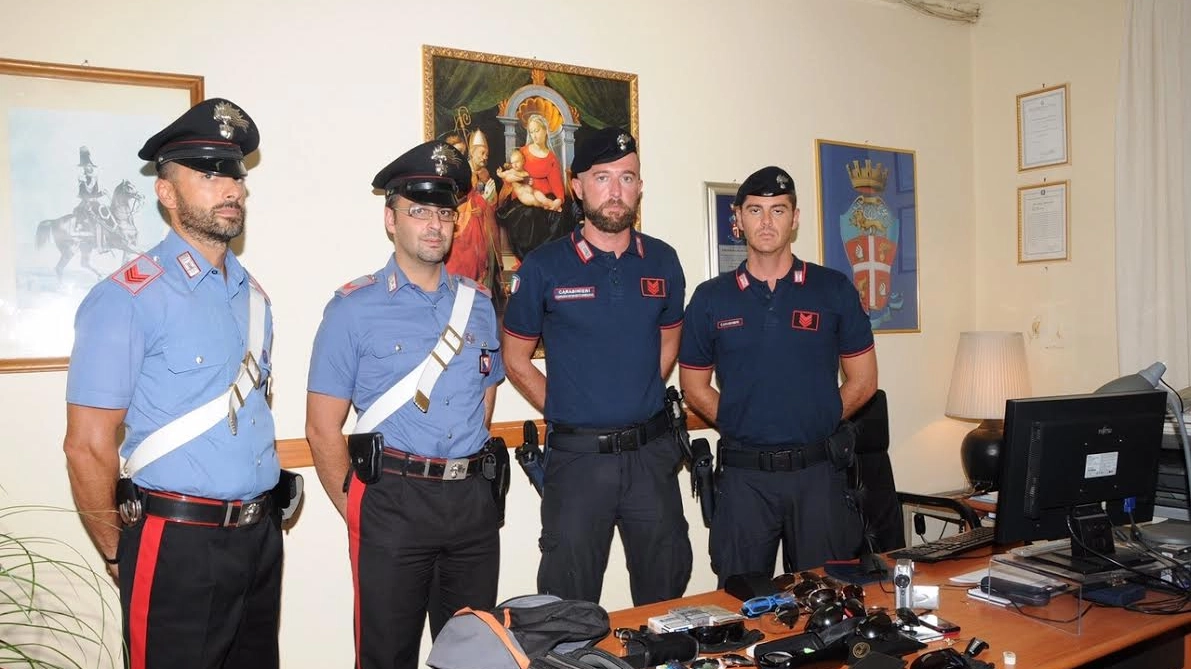 Stazione Carabinieri di Iolo: arrestato trentenne italiano autore di furti su sette autovetture