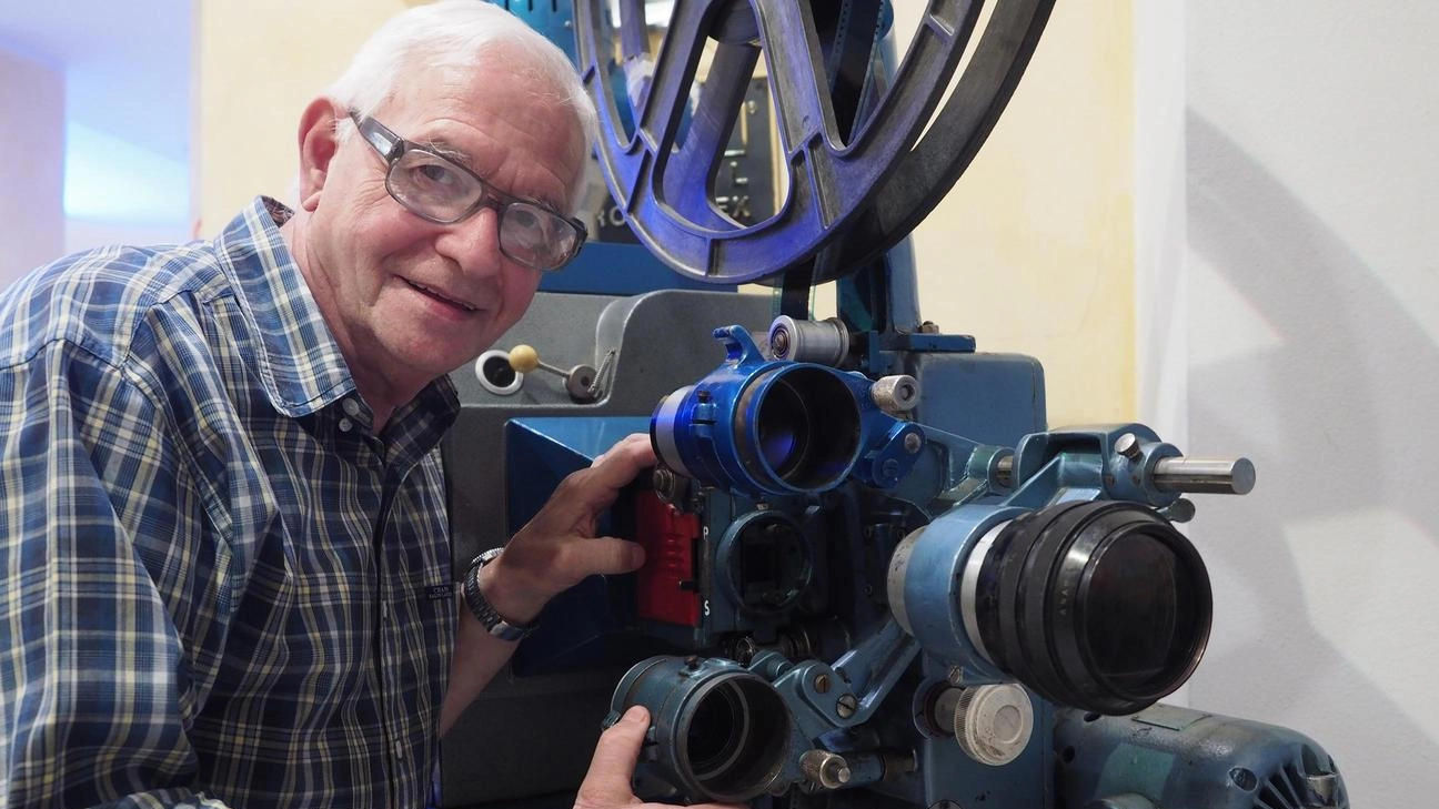Il centro donna sbarca al cinema. Focus sui progetti con le operatrici: "Per creare una comunità solidale" Il centro donna sbarca al cinema. Focus sui progetti con le operatrici: "Per creare una comunità solidale"