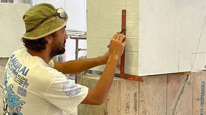Le mille voci dell’arte ’Carrara città creativa’ Sfida tra giovani scultori Le mille voci dell’arte ’Carrara città creativa’ Sfida tra giovani scultori