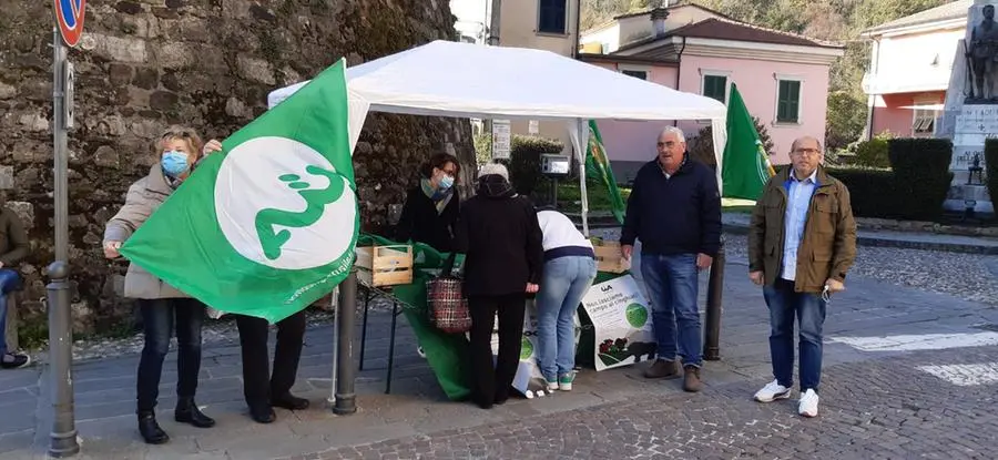 Danni da cinghiali: a Varese Ligure il 'Mercatino delle cassette vuote' con la Cia