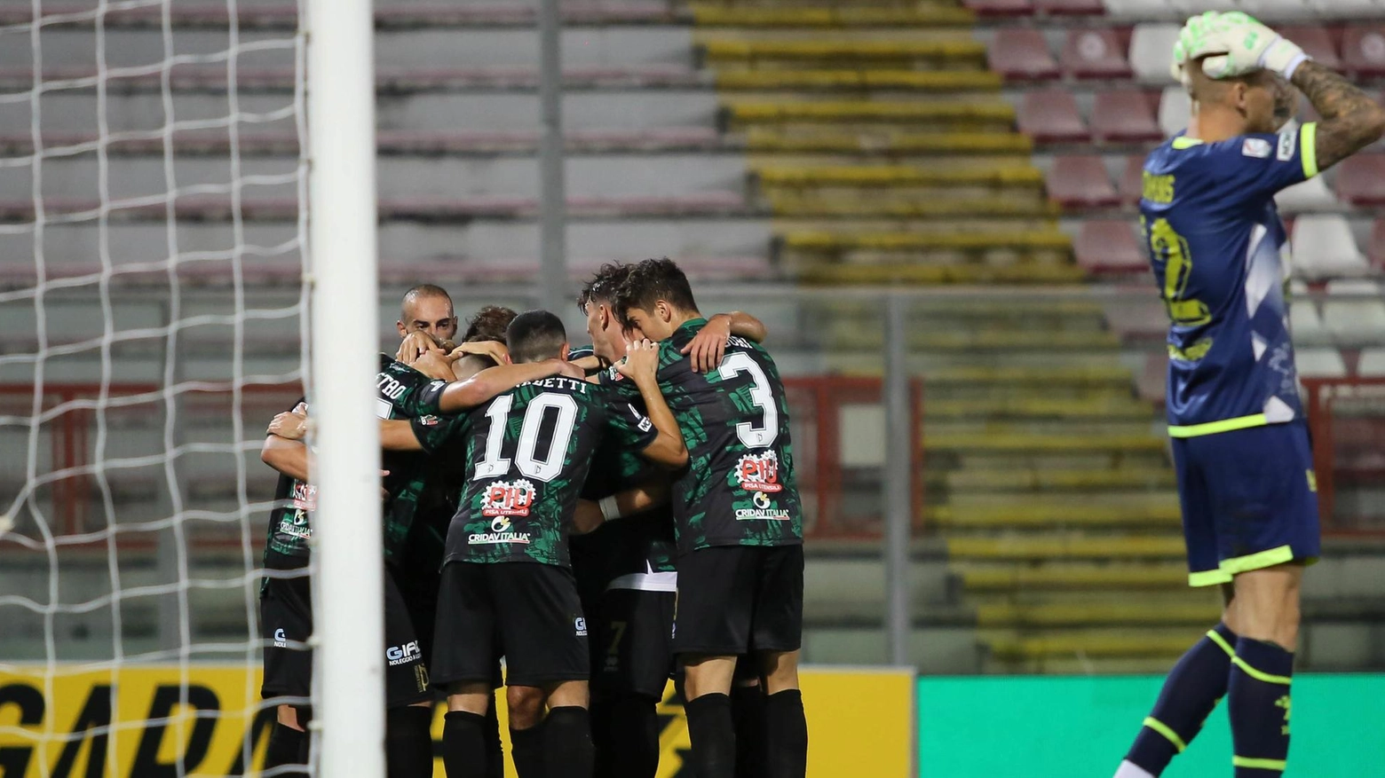 Granata, un super pareggio con... rammarico. Pontedera raggiunto a dieci minuti dalla fine Granata, un super pareggio con... rammarico. Pontedera raggiunto a dieci minuti dalla fine