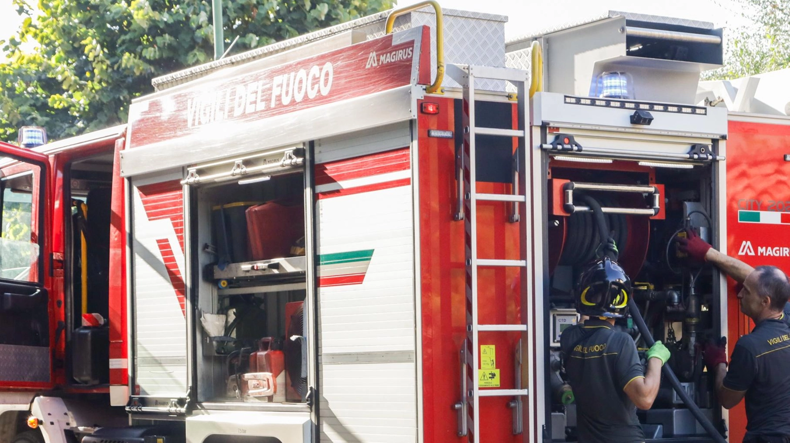 Incendio a Ponticelli, Città della Pieve: fumo rallenta treni ad alta velocità
Incendio a Ponticelli, Città della Pieve: fumo rallenta treni ad alta velocità