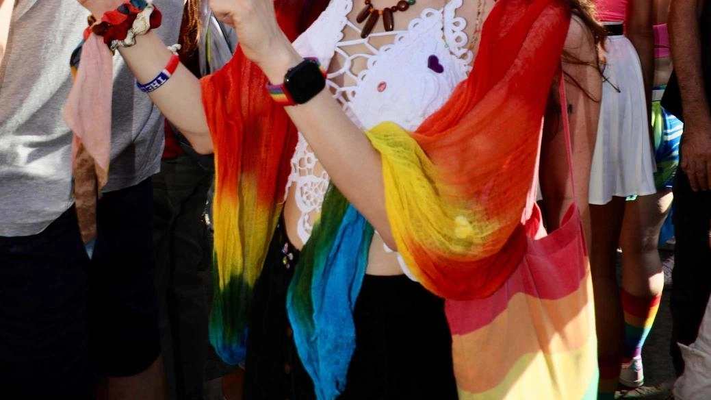 Bullismo anti gay Offeso e aggredito "Ora ho paura a girare nelle strade sotto casa" Bullismo anti gay Offeso e aggredito "Ora ho paura a girare nelle strade sotto casa"