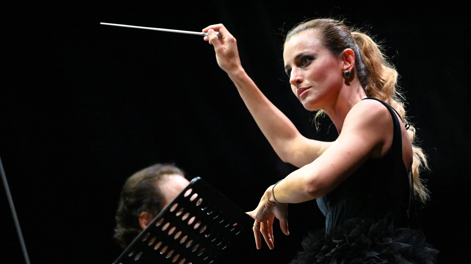 Venezi, parole in musica "Lucca si merita di essere la capitale della cultura Sono felice di essere qui" Venezi, parole in musica "Lucca si merita di essere la capitale della cultura Sono felice di essere qui"