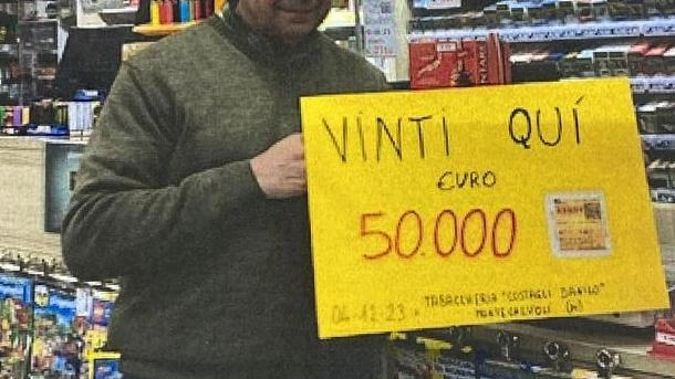 Donna vince 50mila euro al gioco "Dieci e lotto"
