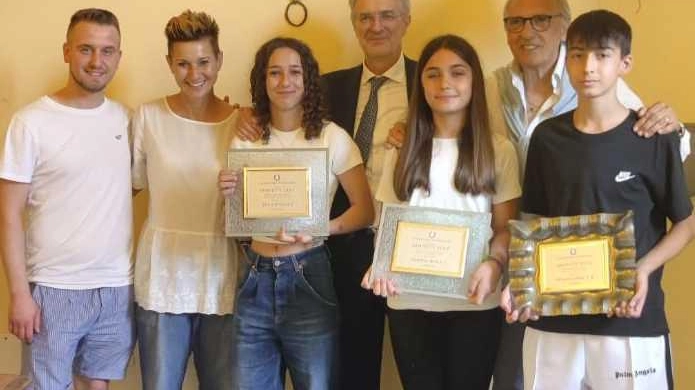 I premiati del "Sampette", ecco i bravissimi nello sport e nello studio I premiati del "Sampette", ecco i bravissimi nello sport e nello studio