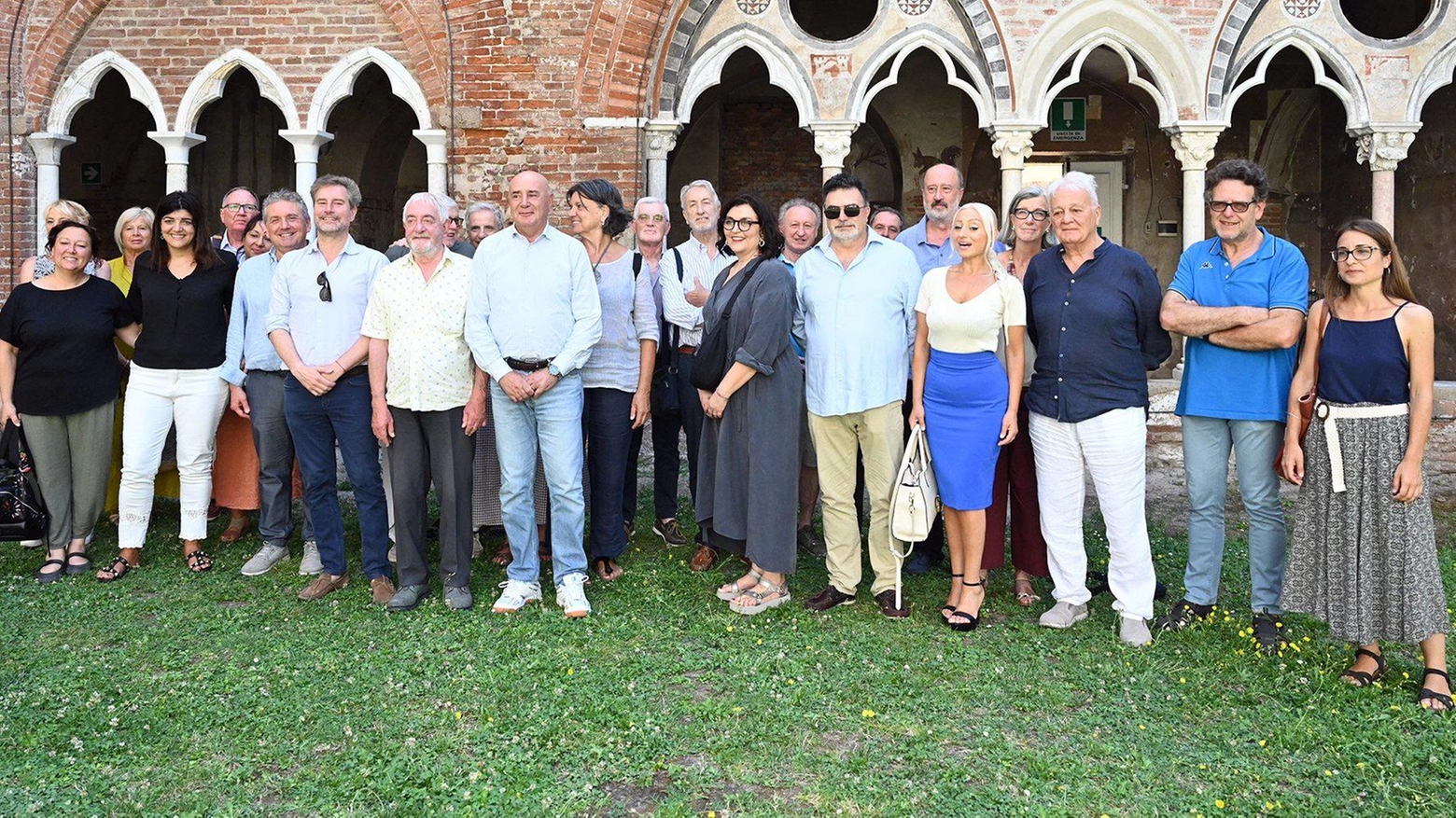Torna “Real Collegio Estate“ Tradizioni e spettacoli sotto le stelle Torna “Real Collegio Estate“ Tradizioni e spettacoli sotto le stelle