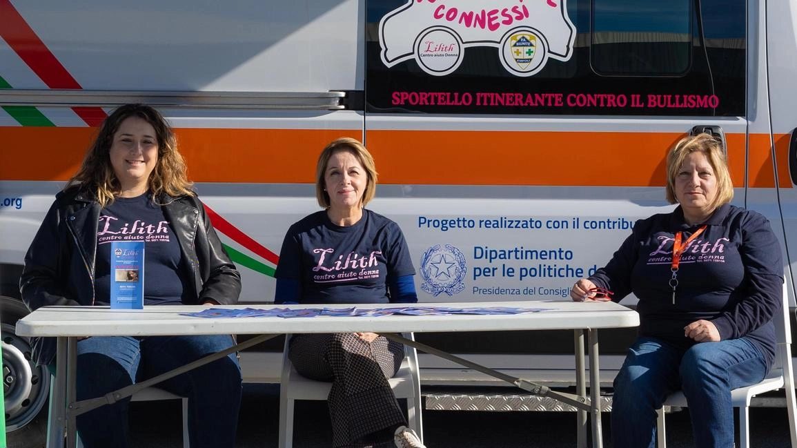 Rosa Rossetto e le donne. La storia del make up simbolo di emancipazione Rosa Rossetto e le donne. La storia del make up simbolo di emancipazione