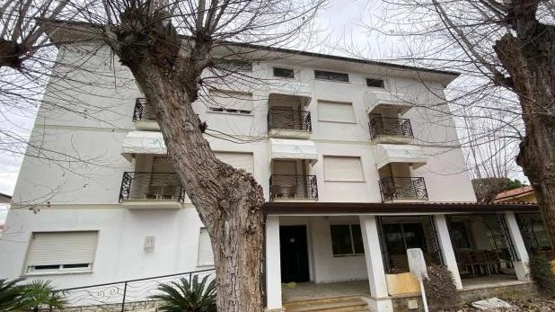 Turismo L’ex hotel ’Solea’ all’asta per quasi 3 milioni Turismo L’ex hotel ’Solea’ all’asta per quasi 3 milioni
