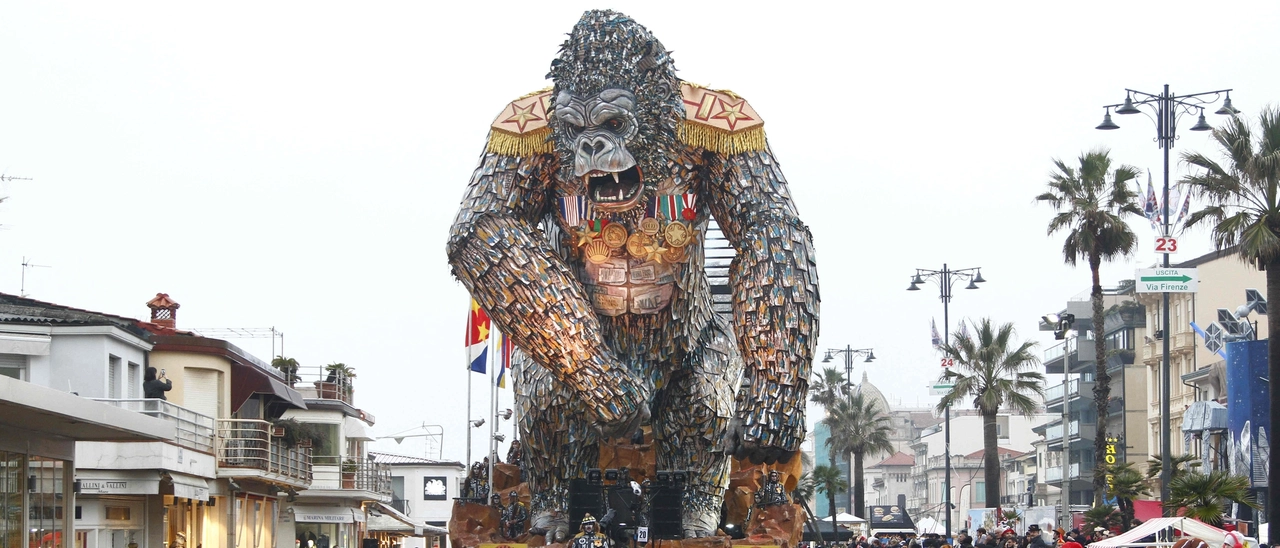 Al via il Carnevale di Viareggio 2024: cerimonia di inaugurazione, corso mascherato e spettacolo pirotecnico. Il programma