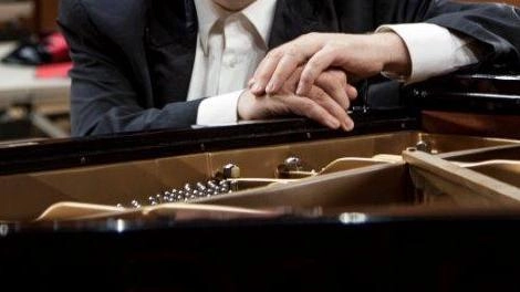 
Il pianista iraniano Ramin Bahrami a Firenze: Bach a Palazzo Vecchio