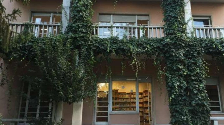 Spettacolo al Brecht Organizza il Soroptimist Fondi per Villa Urbani Spettacolo al Brecht Organizza il Soroptimist Fondi per Villa Urbani