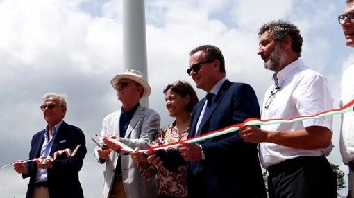In funzione “Castiglione“   Il più grande impianto   eolico collettivo d’Italia