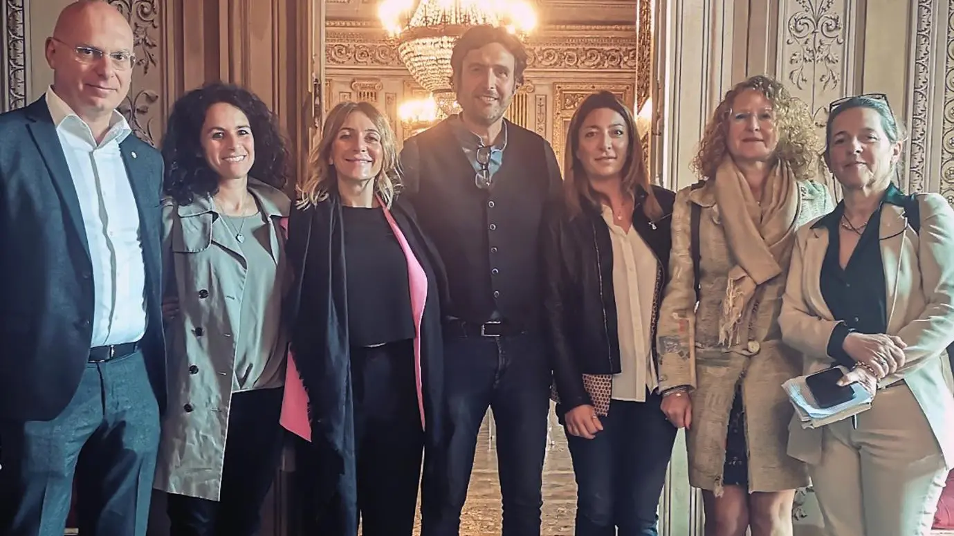 Una città tirata a lucido Al via pulizie straordinarie Una città tirata a lucido Al via pulizie straordinarie