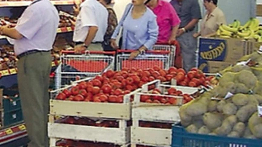 Via al trimestre "anti-inflazione". Boom di adesioni dei supermercati Via al trimestre "anti-inflazione". Boom di adesioni dei supermercati