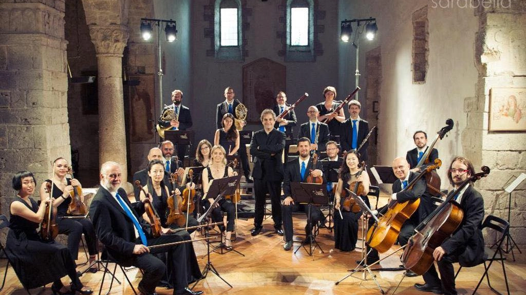 L'orchestra da camera di Perugia (foto dal profilo Fb)