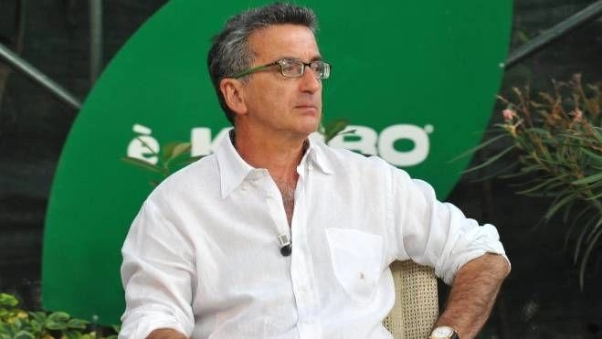 

Fagioli e ceci sulla tavola: dieta anti-tumori con Ciro Vestita il 7 novembre