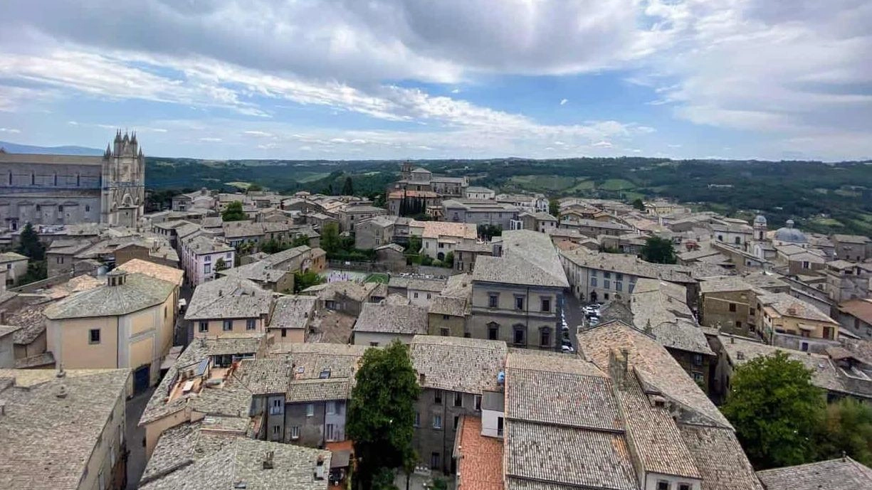 Prezzi alti, tante case restano sfitte. Solo Spoleto fa peggio di Orvieto Prezzi alti, tante case restano sfitte. Solo Spoleto fa peggio di Orvieto