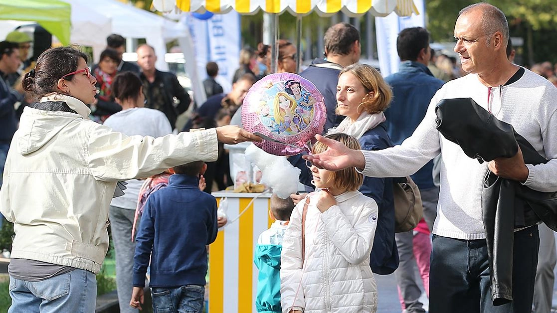 Piazza dei Popoli, che successo. E la Bandabardò strega il pubblico Piazza dei Popoli, che successo. E la Bandabardò strega il pubblico