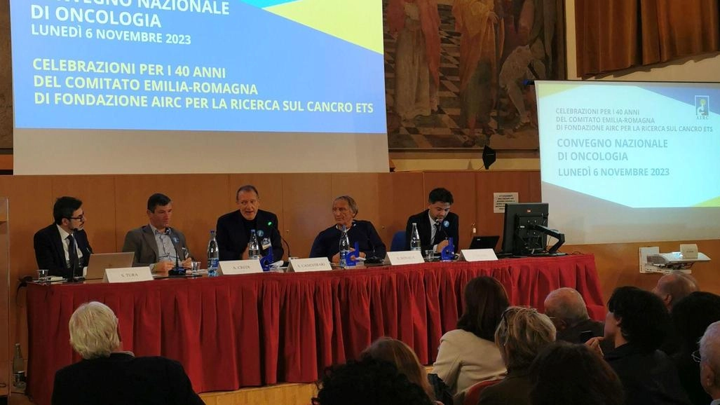 Airc, 40 anni sul territorio. La ricerca contro il cancro tra risultati e sfide future Airc, 40 anni sul territorio. La ricerca contro il cancro tra risultati e sfide future