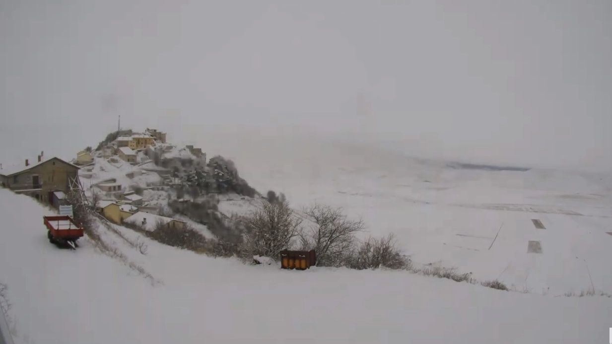 Castelluccio di Norcia sotto la neve