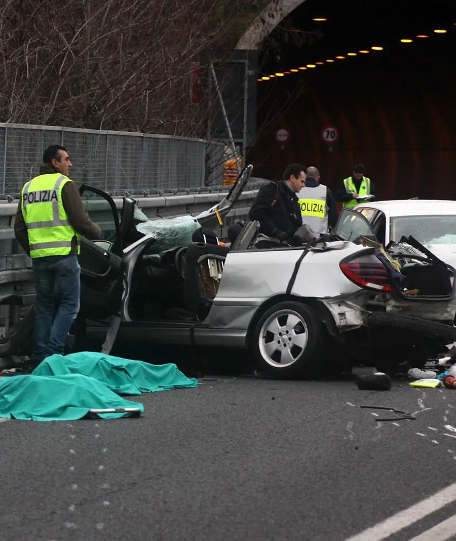 Tre morti nello schianto: condannato a 4 anni per omicidio colposo