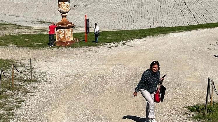 "Una zona ad alta densità di discariche" "Una zona ad alta densità di discariche"