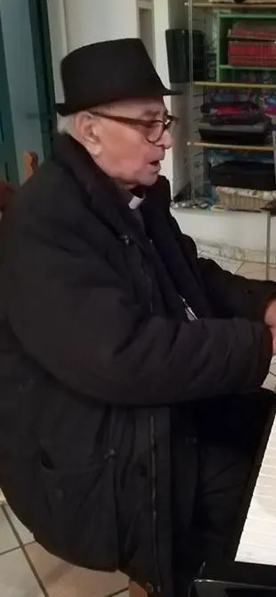 Papa Francesco esaudisce il desiderio del compianto don Siro Tovani Le due nazioni in lotta saranno consacrate al Cuore immacolato di Maria
