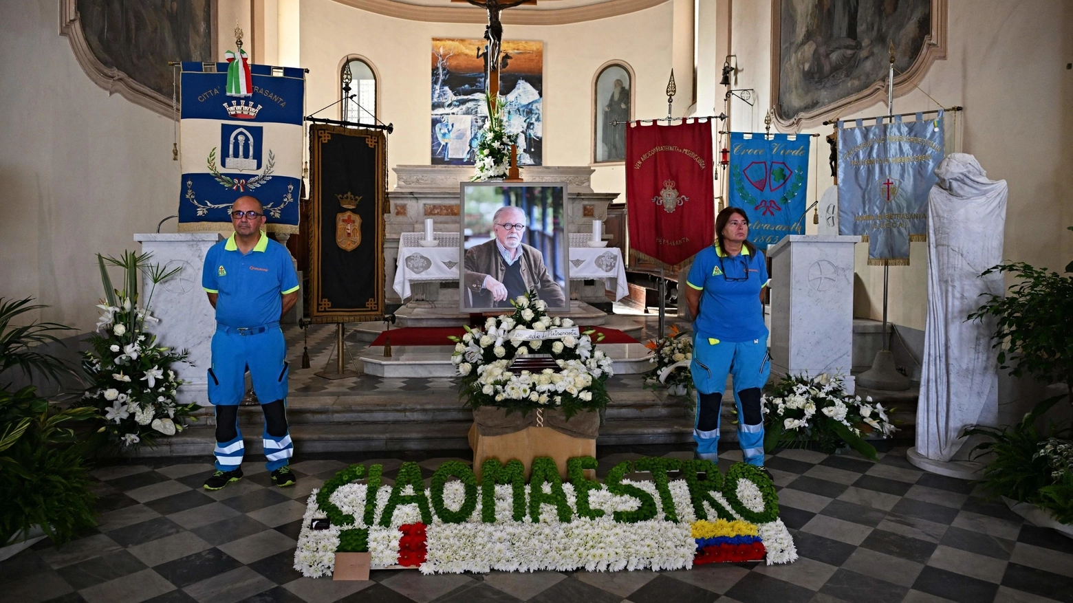 Pietrasanta dice addio a Botero (foto Umicini)