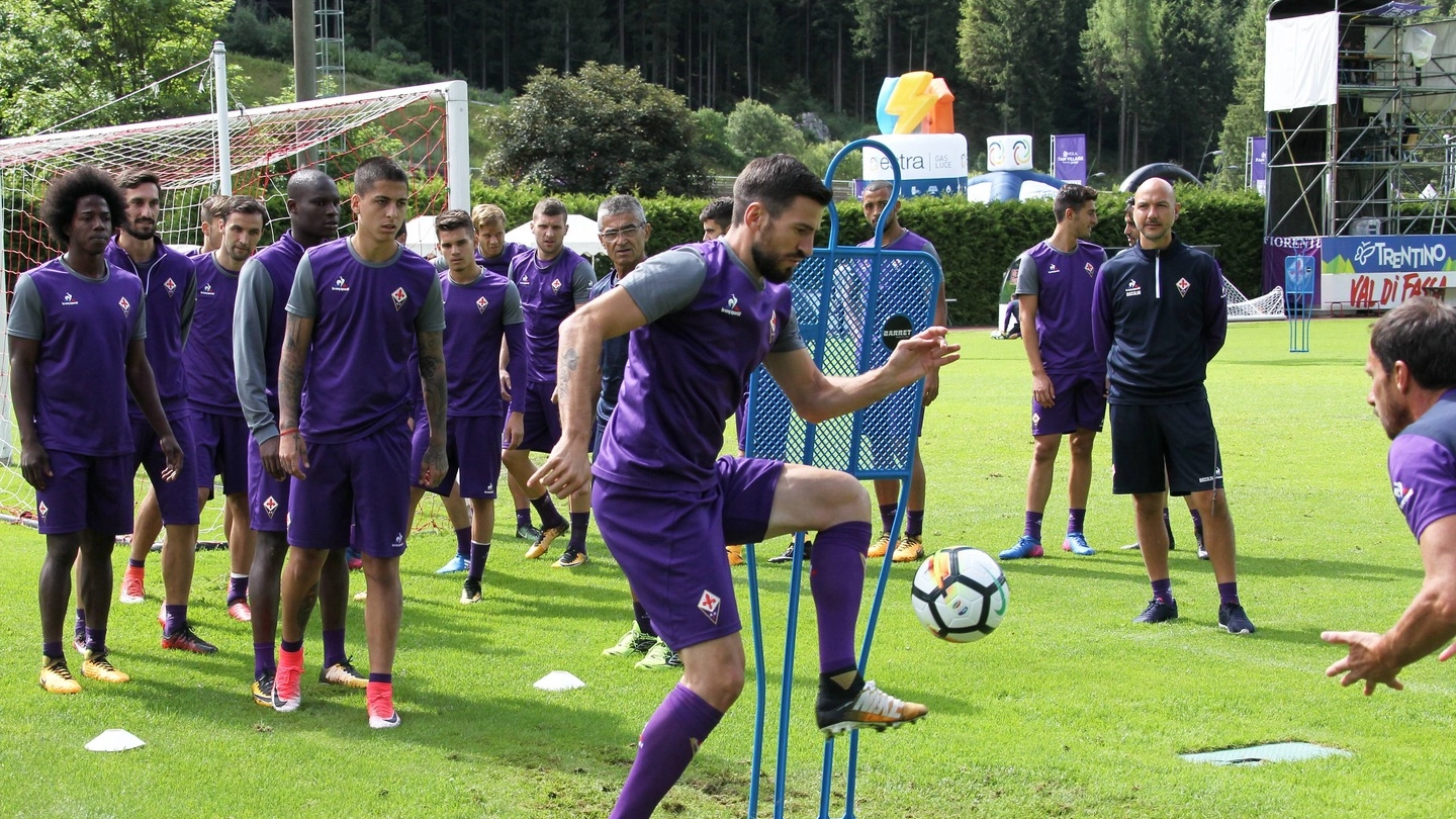 La Fiorentina in allenamento a Moena (Fotocronache Germogli)