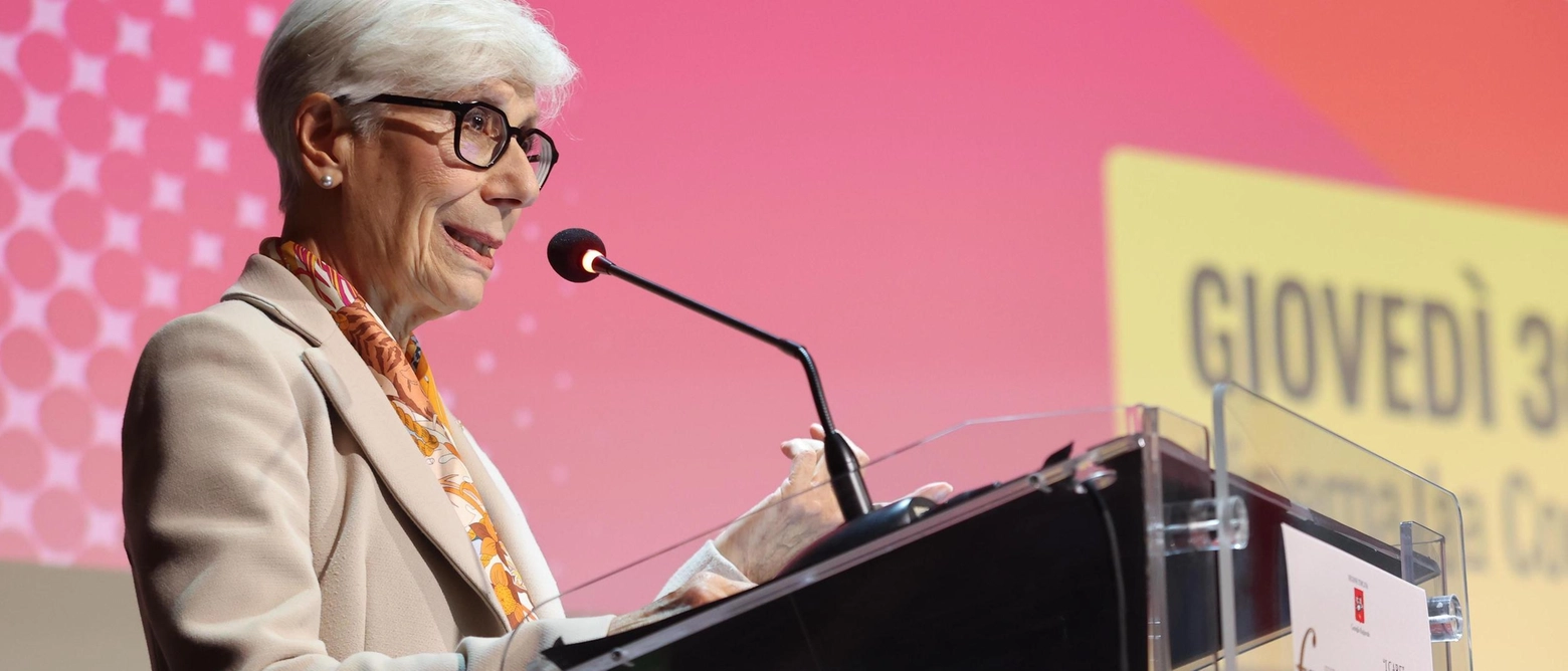 Tanti interventi all’evento dedicato quest’anno ai temi dei valori umani e della lotta alle disuguaglianze. Sciarra, presidente della Consulta: "Dobbiamo collegare la figura del prete di Barbiana al contesto di oggi".