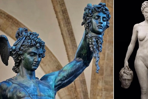 A sinistra la scultura di Benvenuto Cellini, a destra quella di New York