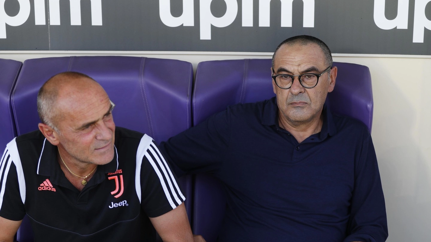 Mister Maurizio Sarri segue Fiorentina-Juventus