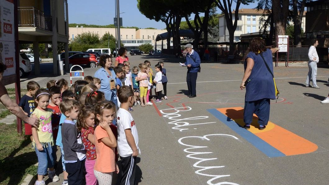 Piazzale De Amicis: "Street’s education". Spazio recuperato con le idee dei bambini