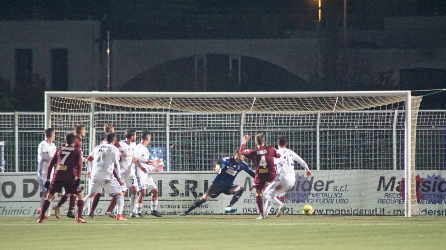 Derby Pontedera-Pisa, gol di Risaliti (Sarah Esposito/Fotocronache Germogli)