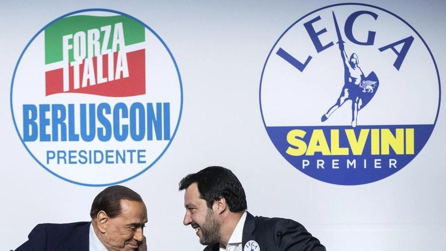 Matteo Salvini e Silvio Berlusconi in una foto del 2018 (Ansa)