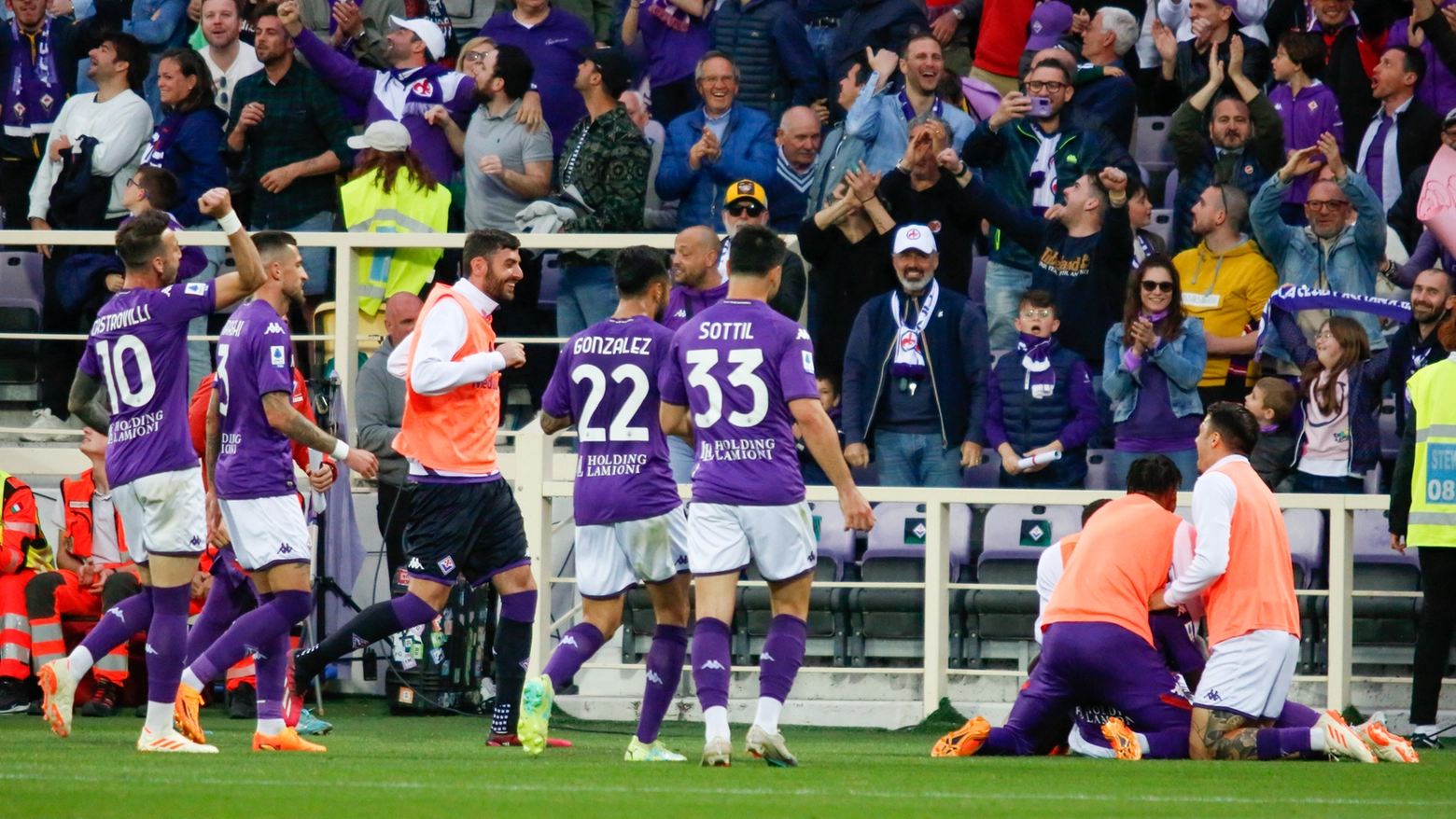 Fiorentina-Sampdoria 5-0: i viola dilagano e tornano alla vittoria. Castrovilli e Dodo super